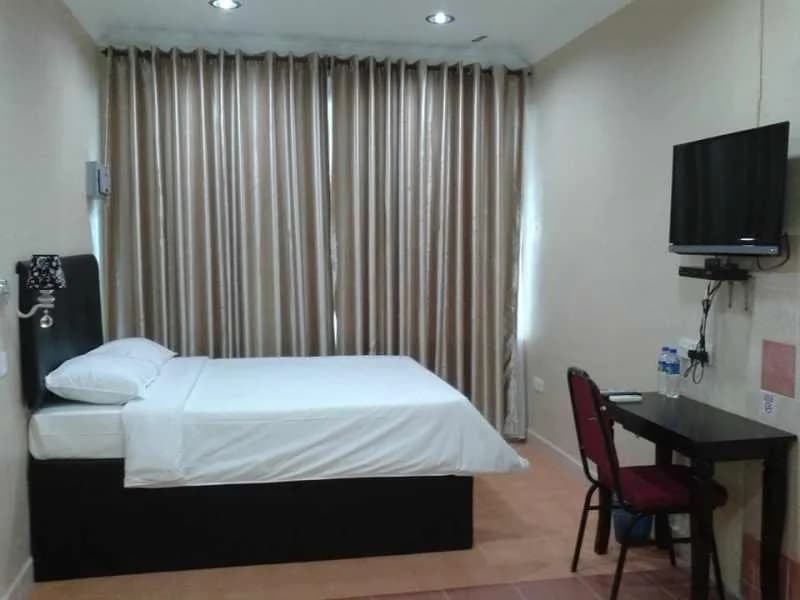 Terinai Lakeview Resort - photo 5