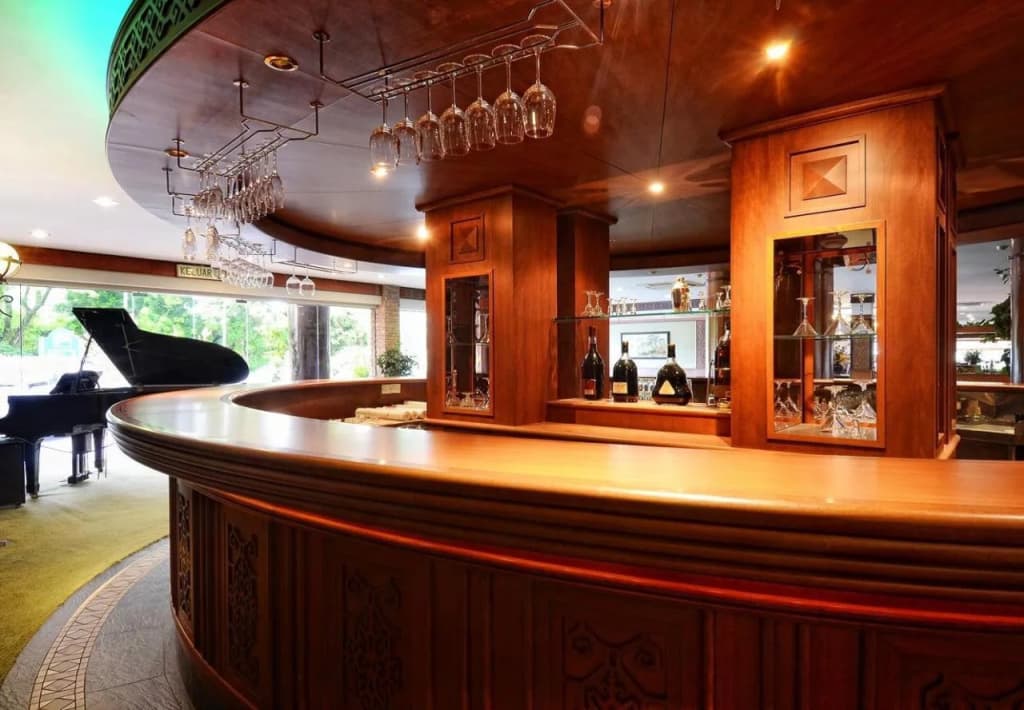 The Borneo Hotel - photo 2