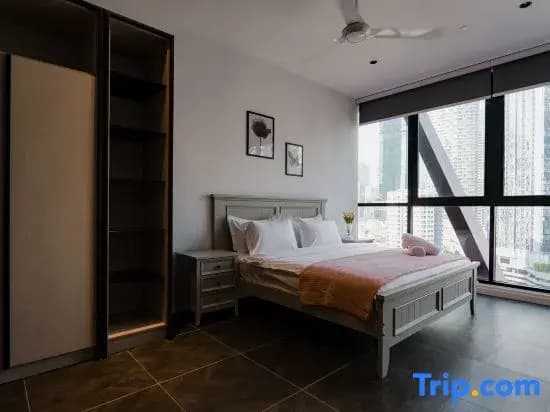 Scarletz KLCC @ Apartments By Gravity 【6mins Kuala Lumpur Tower（KL Tower） + Rooftop Infnity pool】 - photo 6