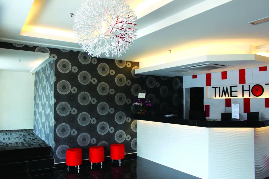 Time Hotel Kuchai Lama - photo 10