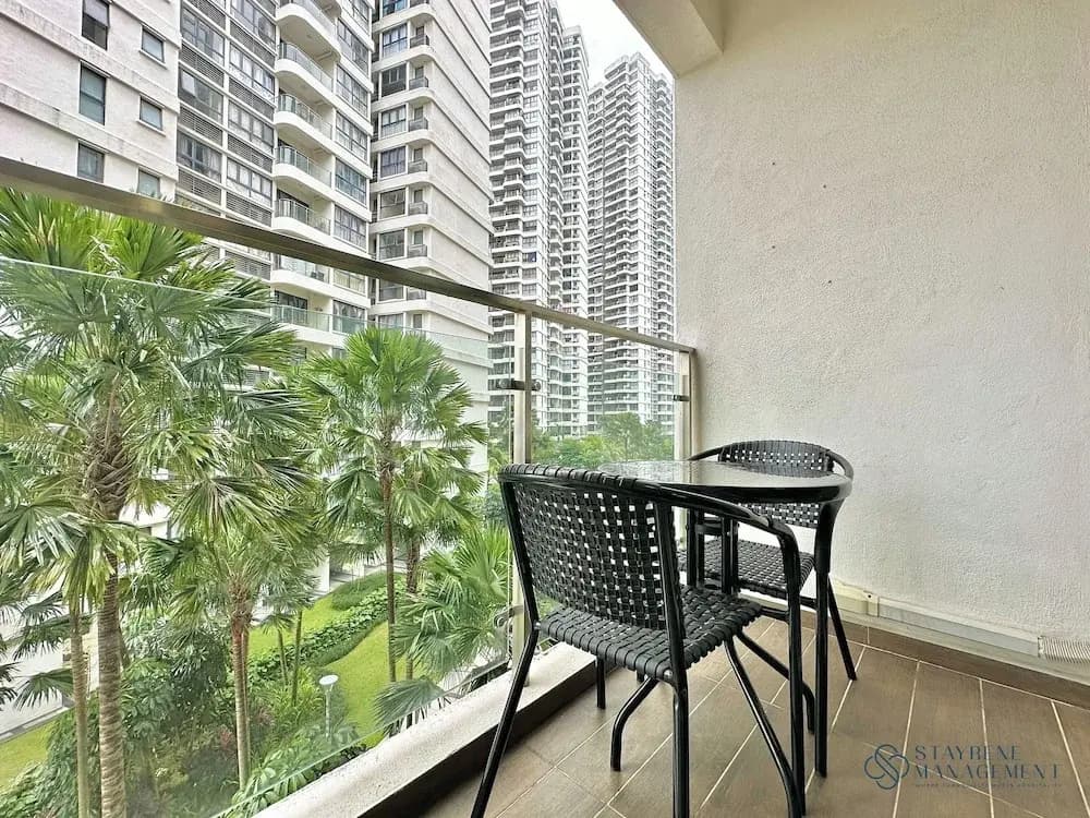 Country Garden Danga Bay Sea View Homestay by Stayrene - photo 1
