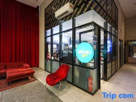 Scarletz KLCC @ Apartments By Gravity 【6mins Kuala Lumpur Tower（KL Tower） + Rooftop Infnity pool】 - photo 17
