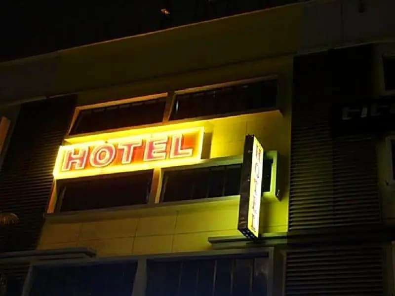 Shah Alam Business Hotel - photo 1