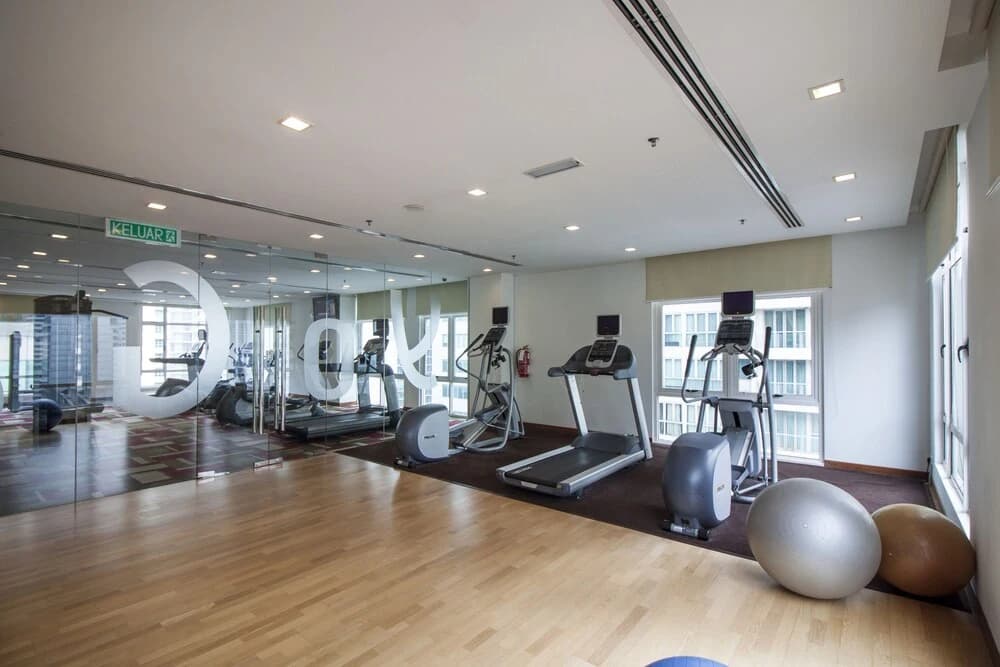 KLCC Suites by Plush - photo 15