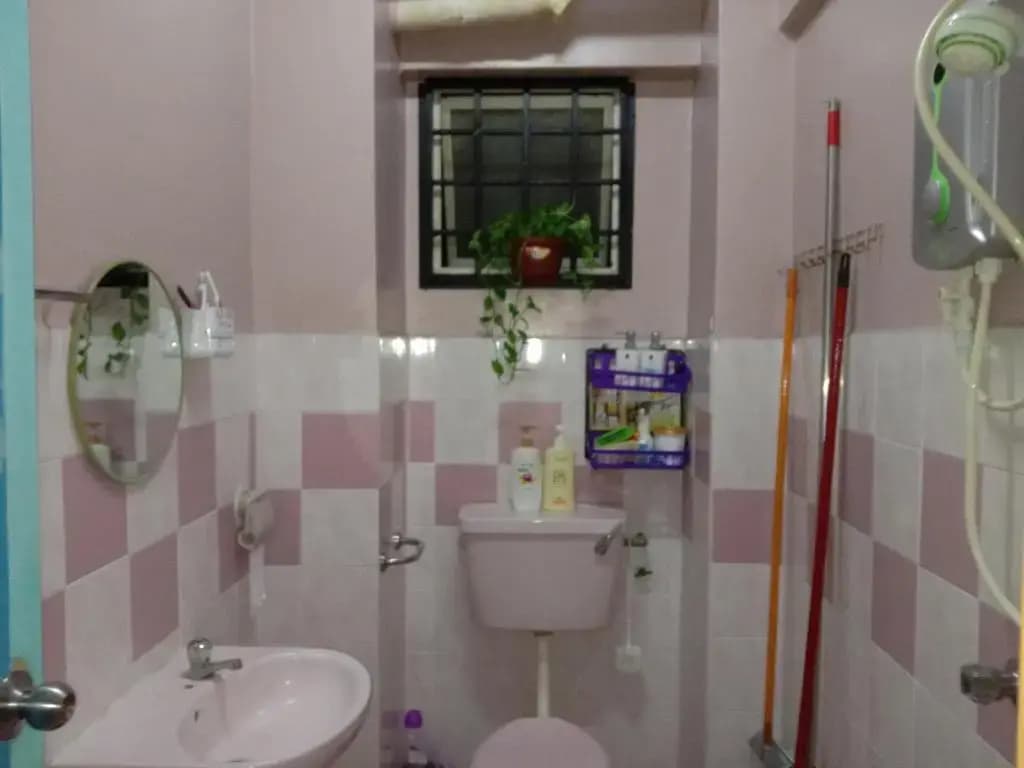 Room At JB - photo 7