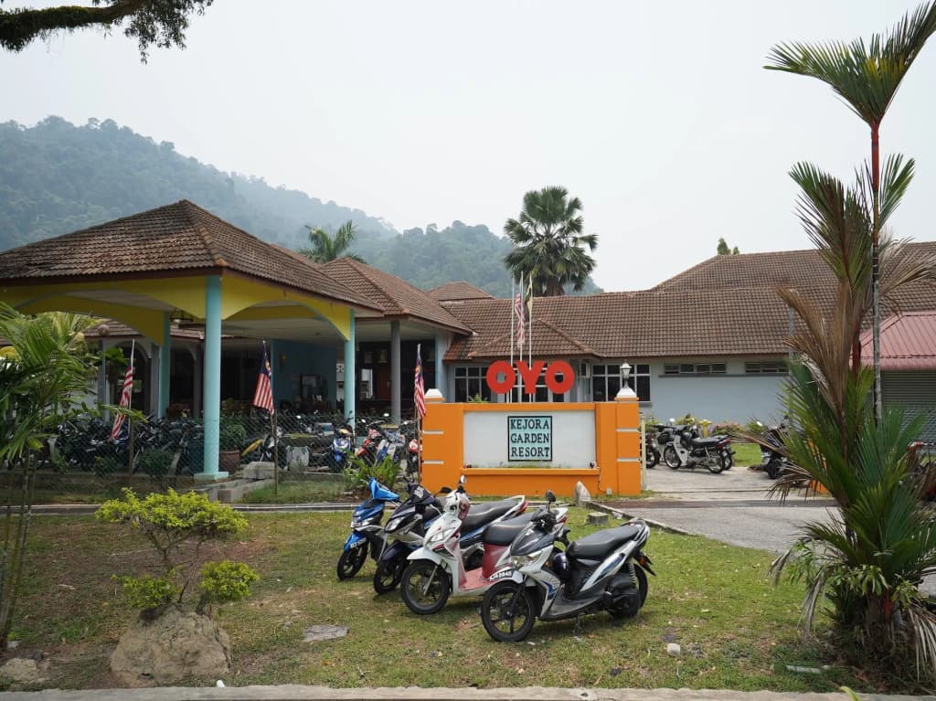 OYO 44020 Kejora Garden Resort - photo 17