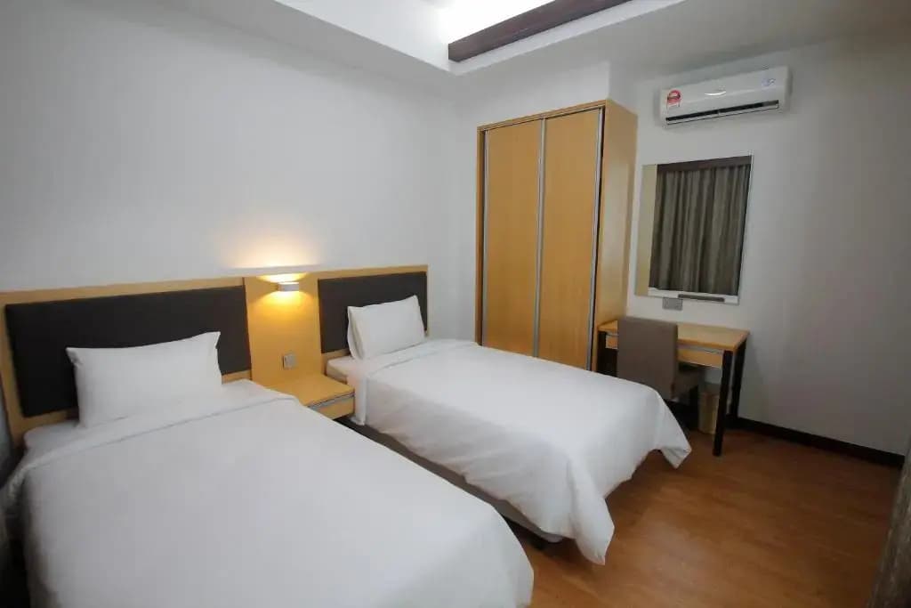 Bay Resort Condominium@Imperial Suites Diamond Tower - photo 2