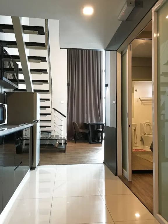 Seafront Duplex Suite at Georgetown - photo 2