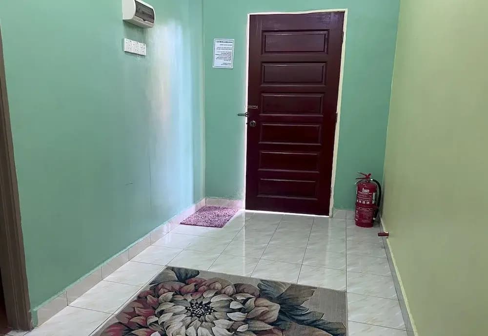 OYO 90967 Homestay Chalet Warisan Siti - photo 10
