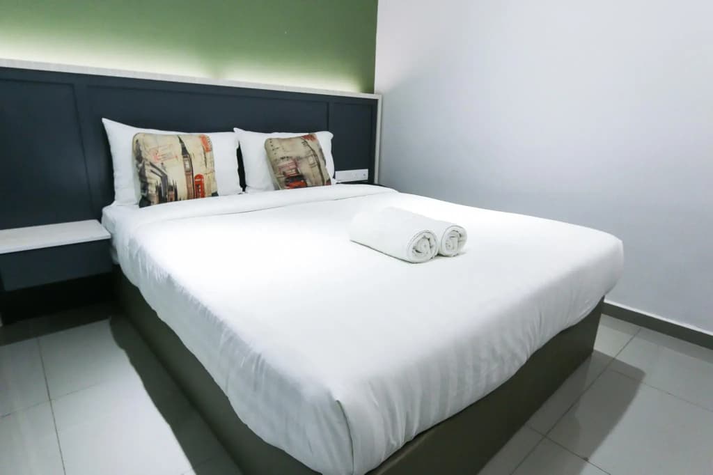 Hotel 99 - Kota Kemuning - photo 20