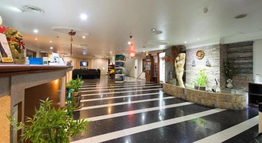 OYO 122 Hotel Chinatown 2 - photo 9