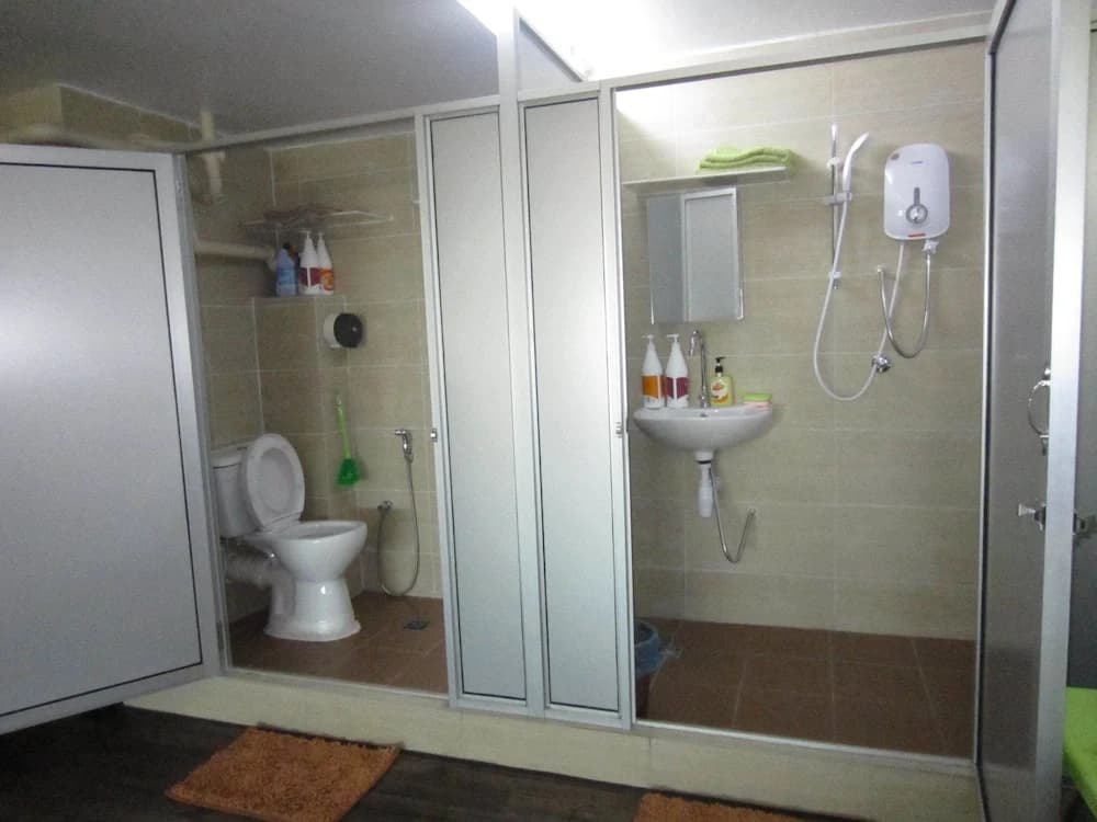 The CEO Executive Suites - photo 29