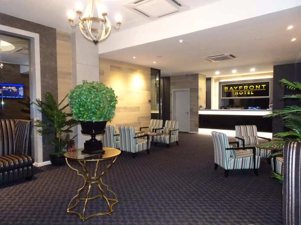 Bayfront Hotel - photo 17