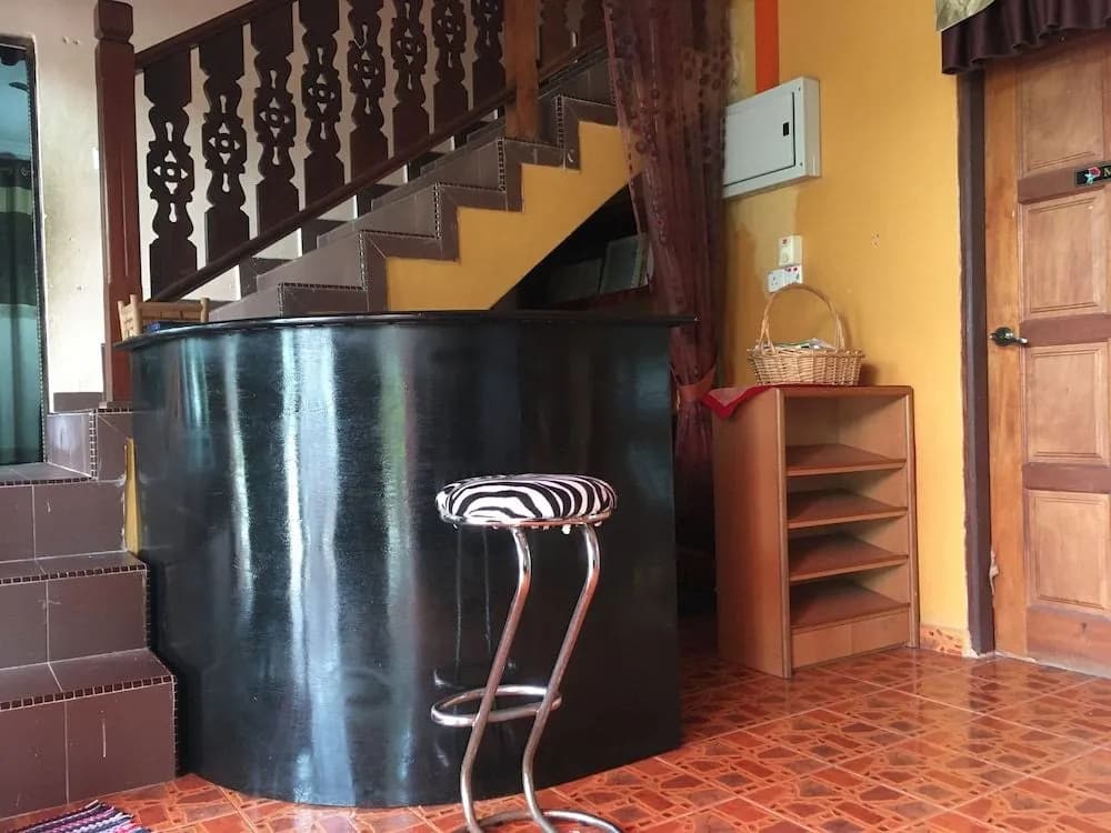 OYO 89653 Anisaa Inn - photo 10