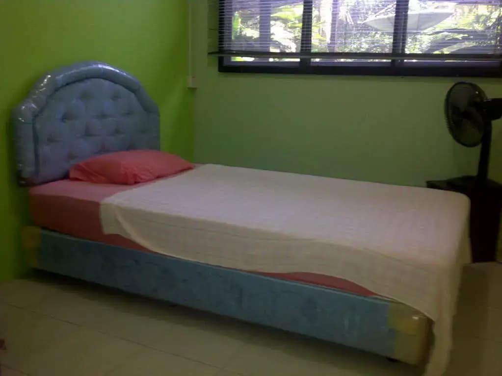 Airport Guest House - photo 5