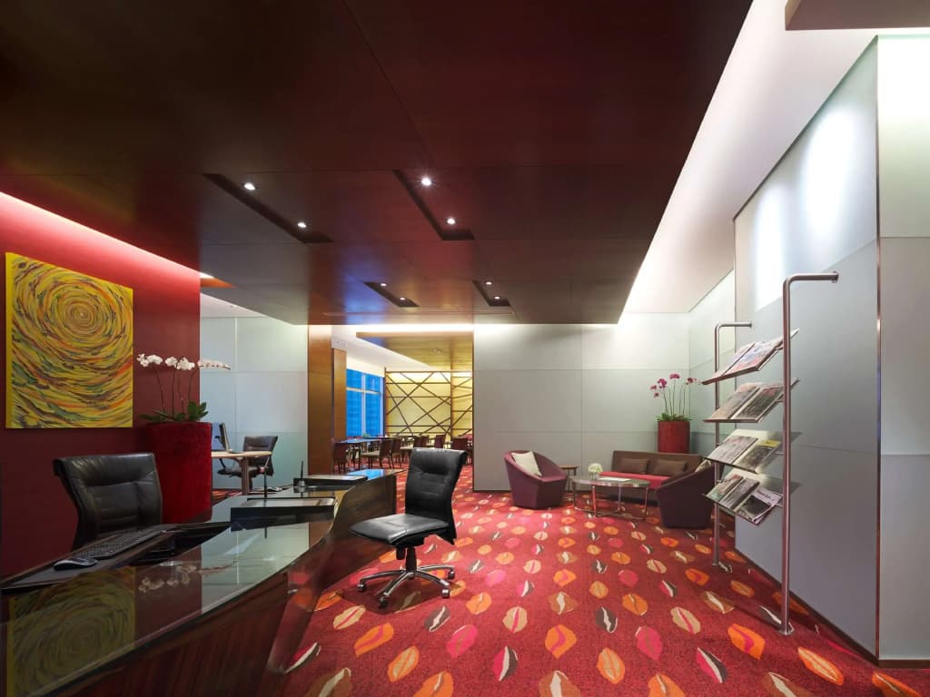 Traders Hotel Kuala Lumpur - photo 12