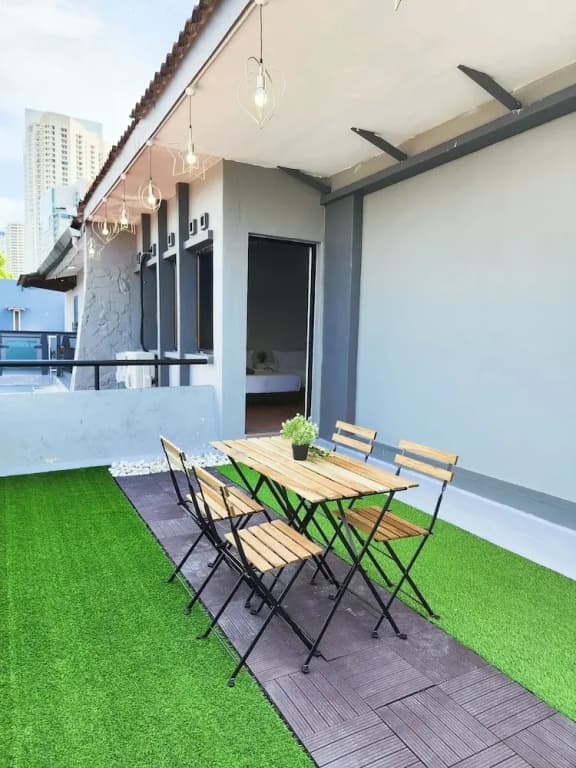 Gurney Coast Guest House by Sky Hive - photo 11