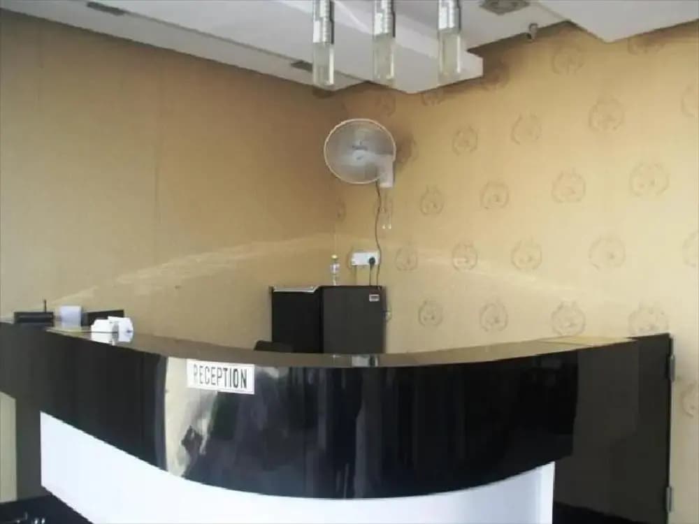 New Wave Hotel Rawang - photo 2