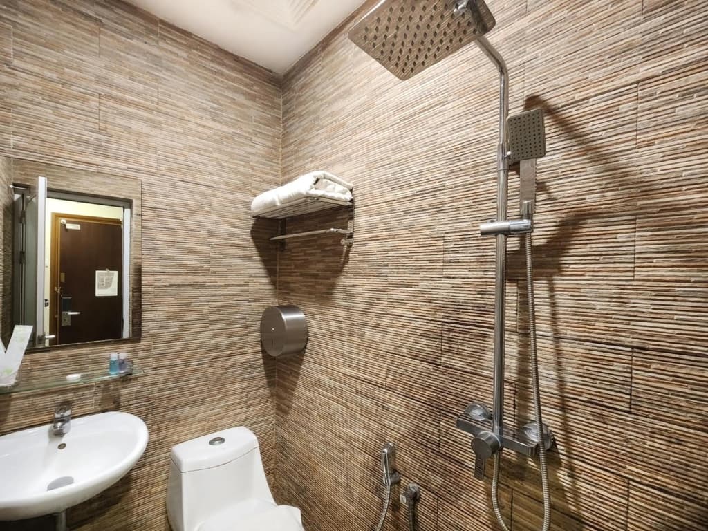 Izumi Hotel Bukit Bintang - photo 10