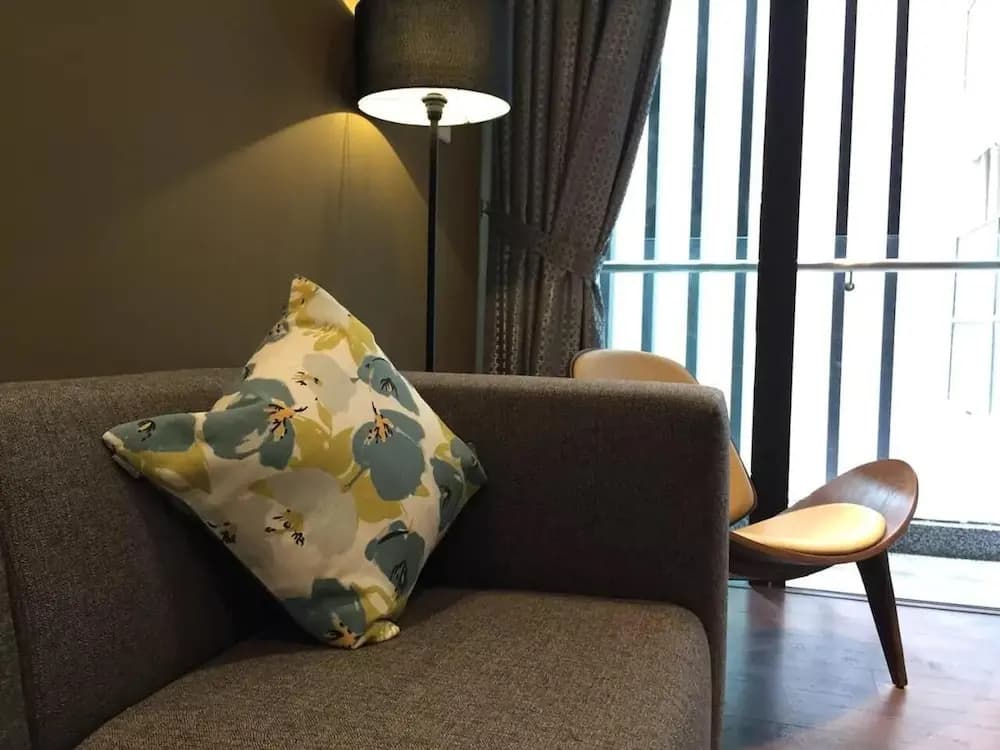 Modern Downtown Oasis Aloha Suite - photo 5
