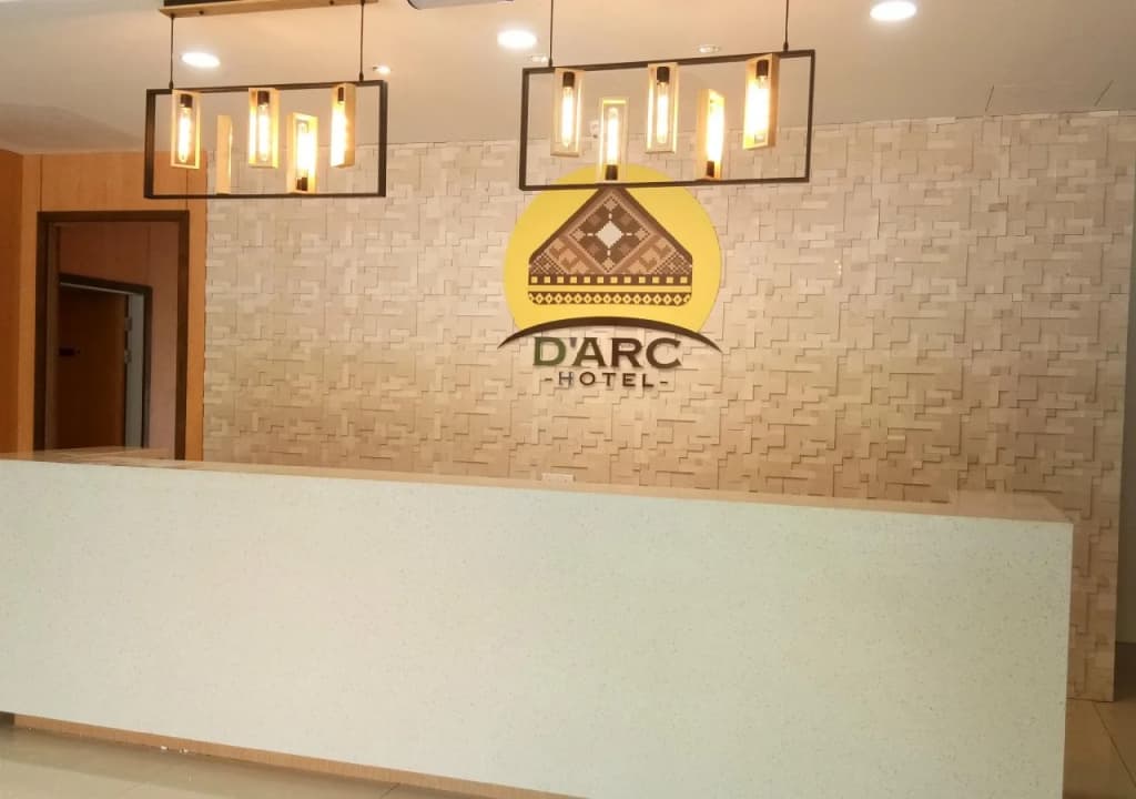D Arc Hotel - photo 2