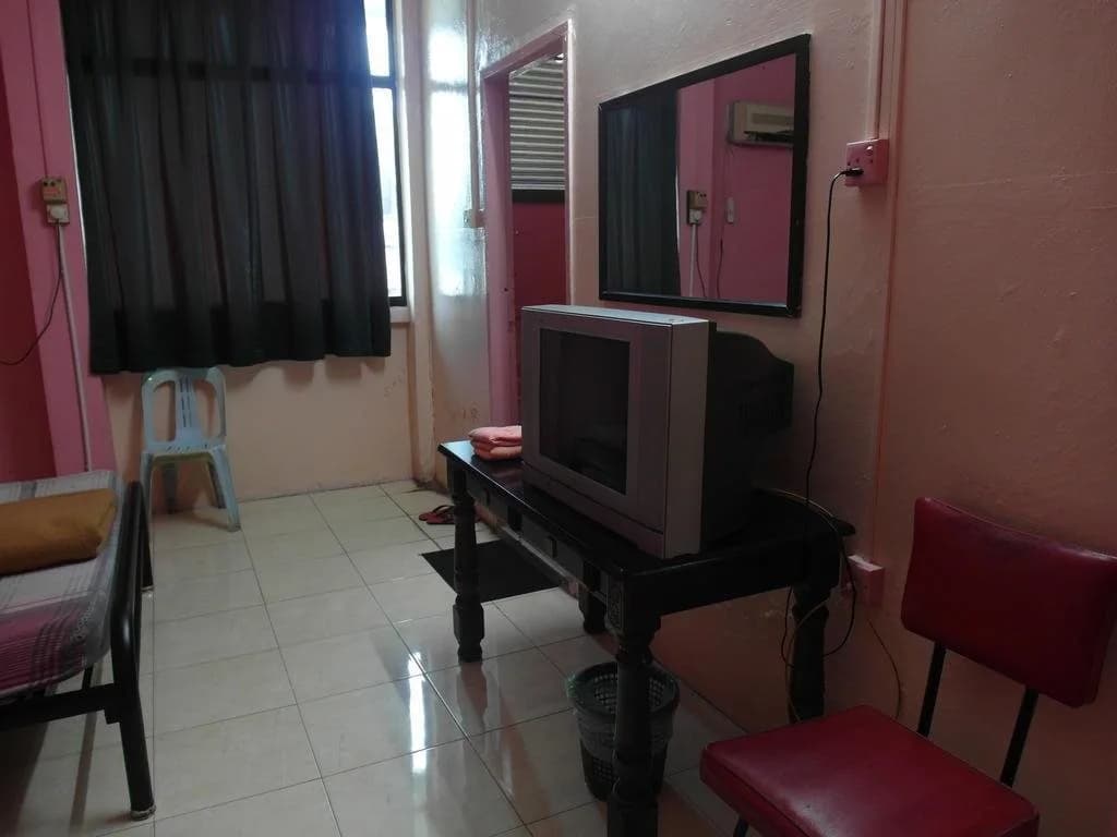 Grand Jubilee Hotel - photo 3