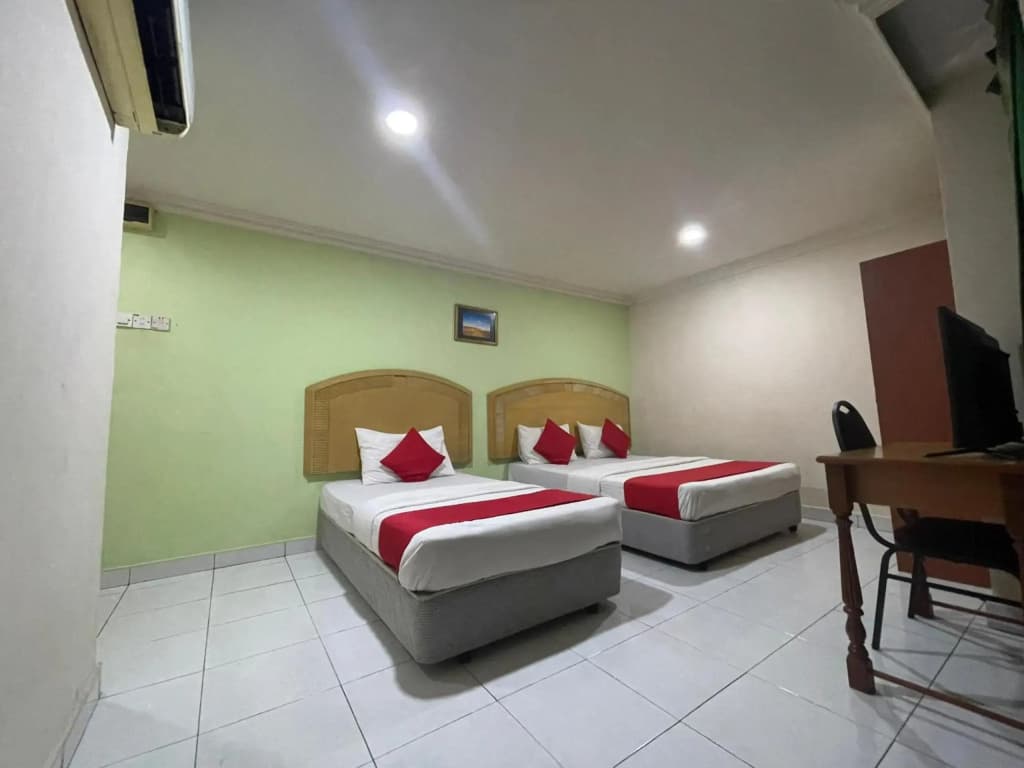 OYO 1002 Hotel Sahara Inn Batu Caves - photo 16