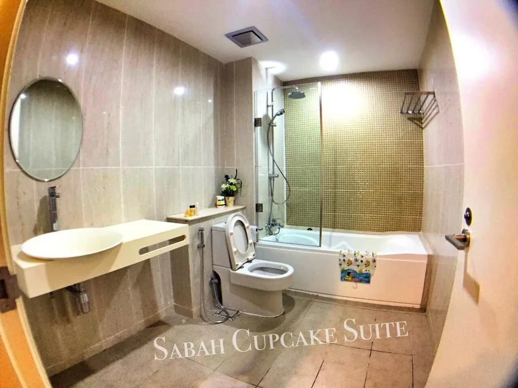 Sabah Cupcake Suite - photo 17