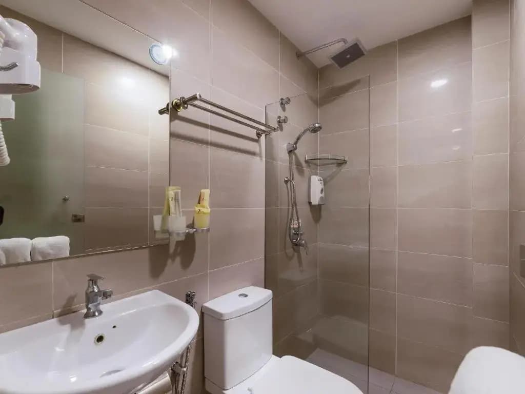 One Avenue Hotel - photo 8