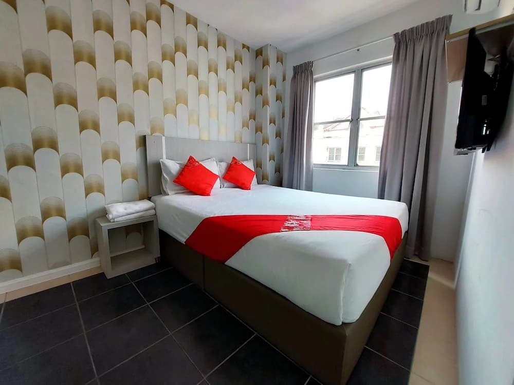 Oyo 44108 Good 2 Stay Hotel - photo 2