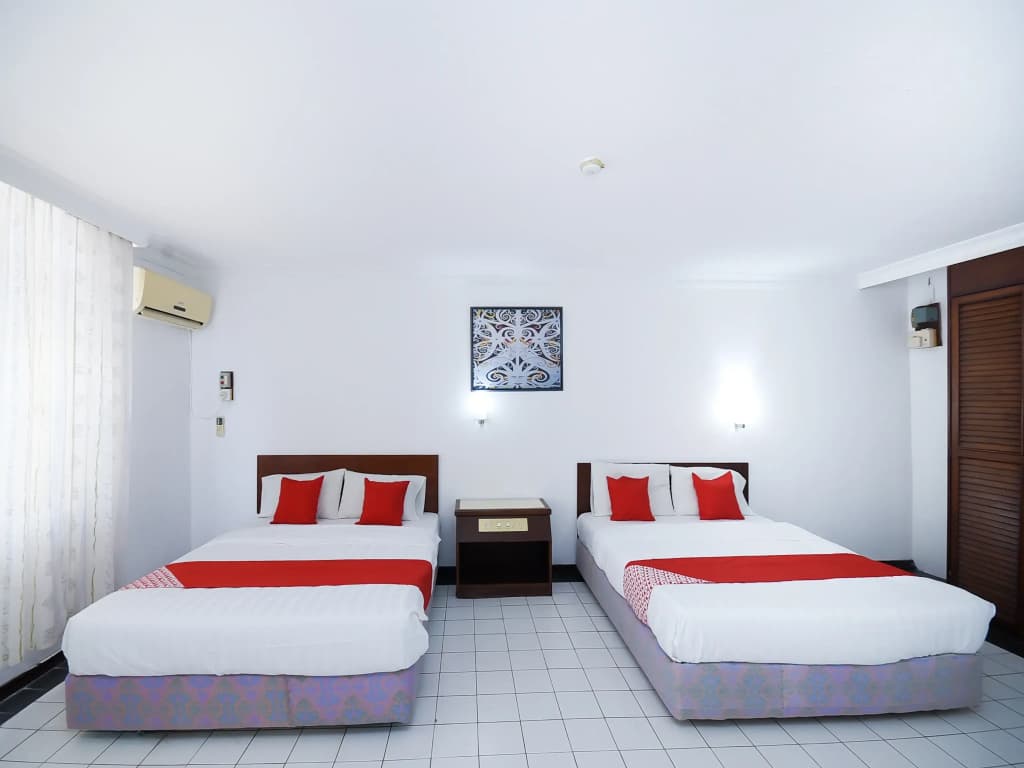 Super OYO 1018 Telang Usan Hotel Miri - photo 2