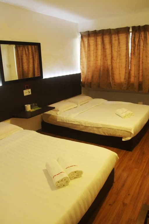 Hotel Mini Indah - photo 13