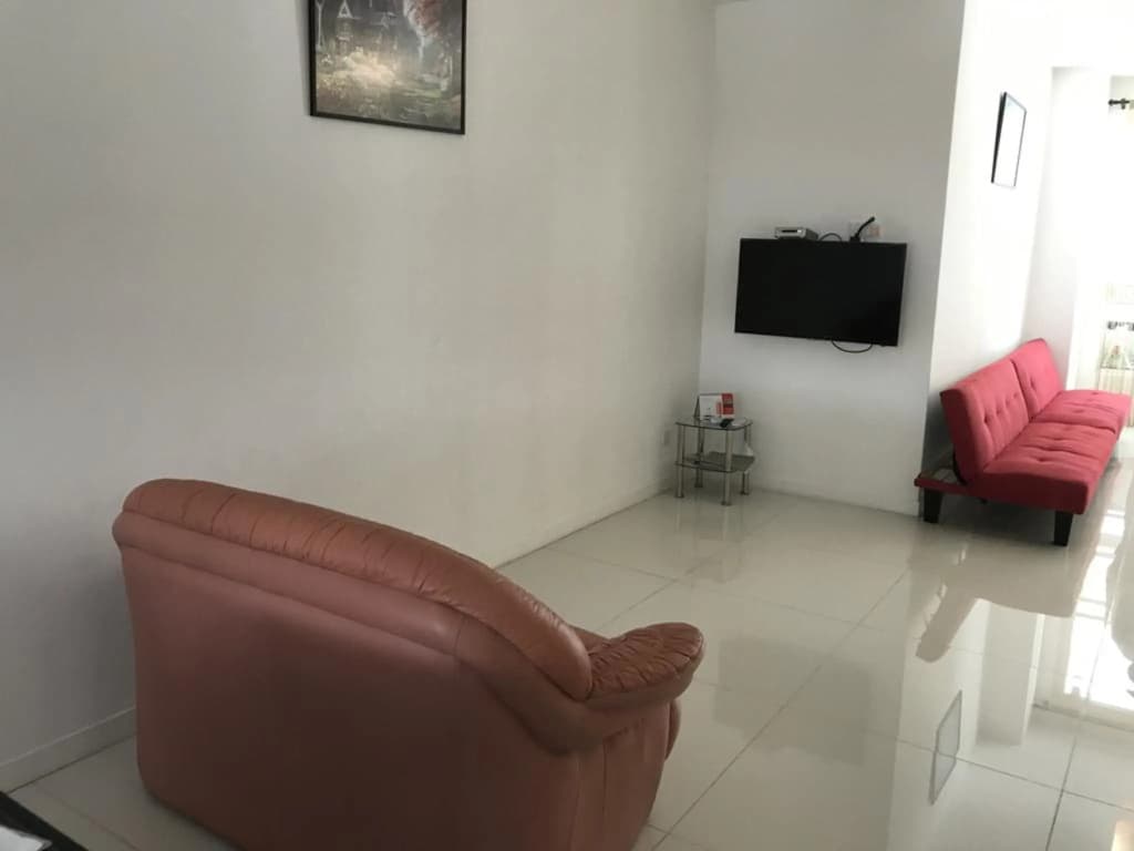 Island Hostel Bayan Lepas Airport - photo 10