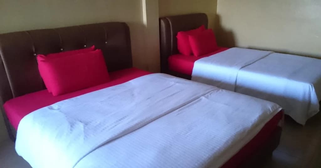 History Hotel - photo 1