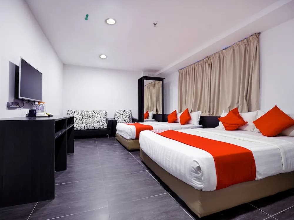 OYO 818 Hotel 11 - photo 7