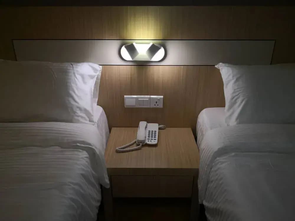 Walk In Hotel - photo 6
