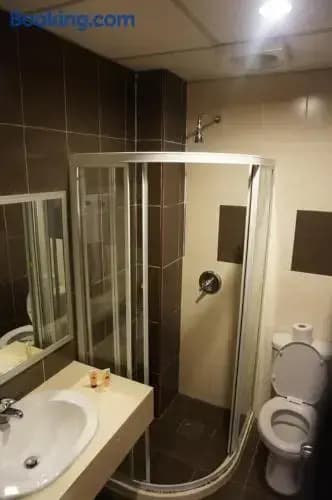 CH Green Stay Resort Apartment - photo 9