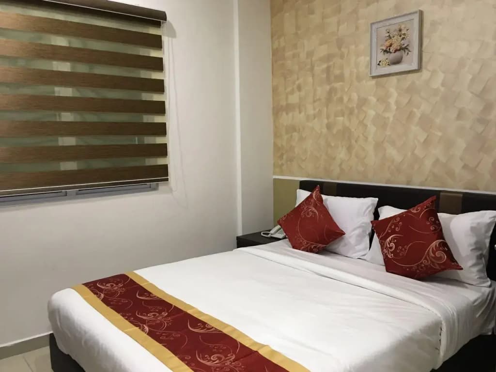 Global Inn Hotel - photo 5