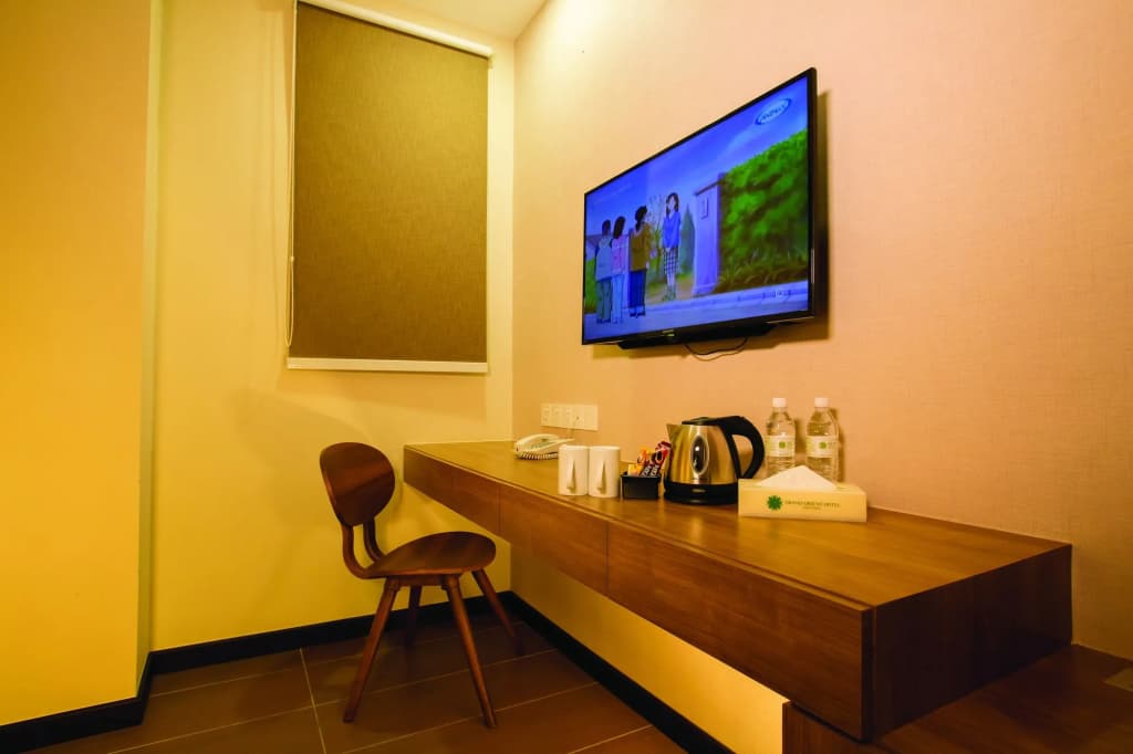 Grand Orient Hotel Perai - photo 7