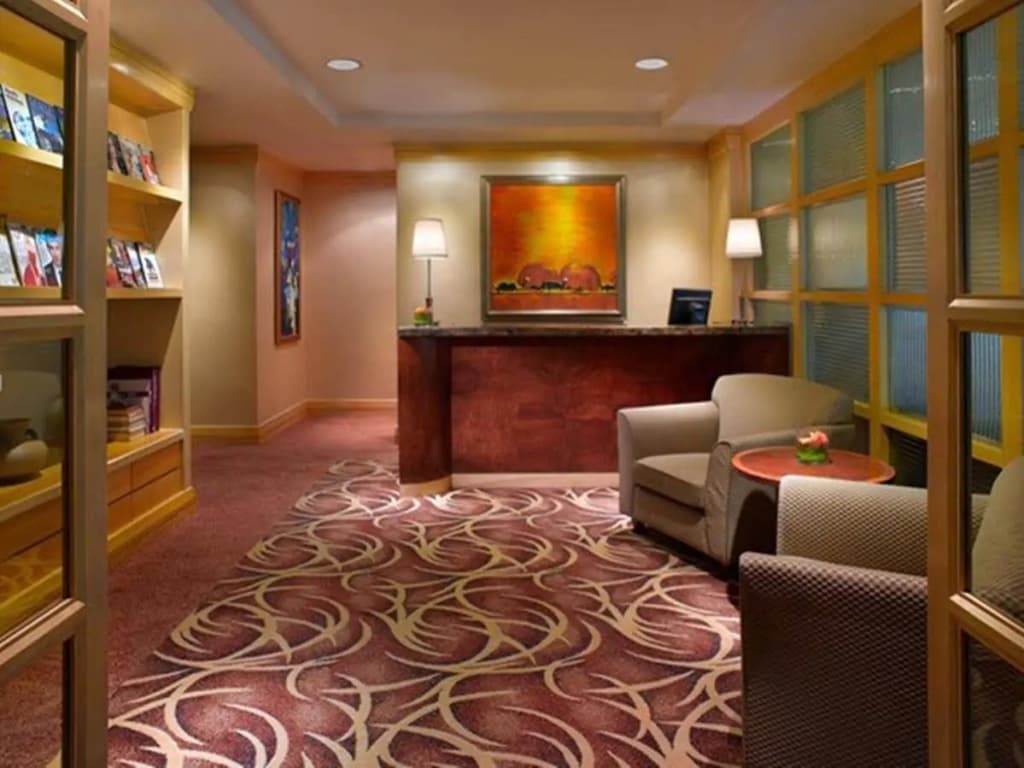 Prince Serviced Apartment - photo 2