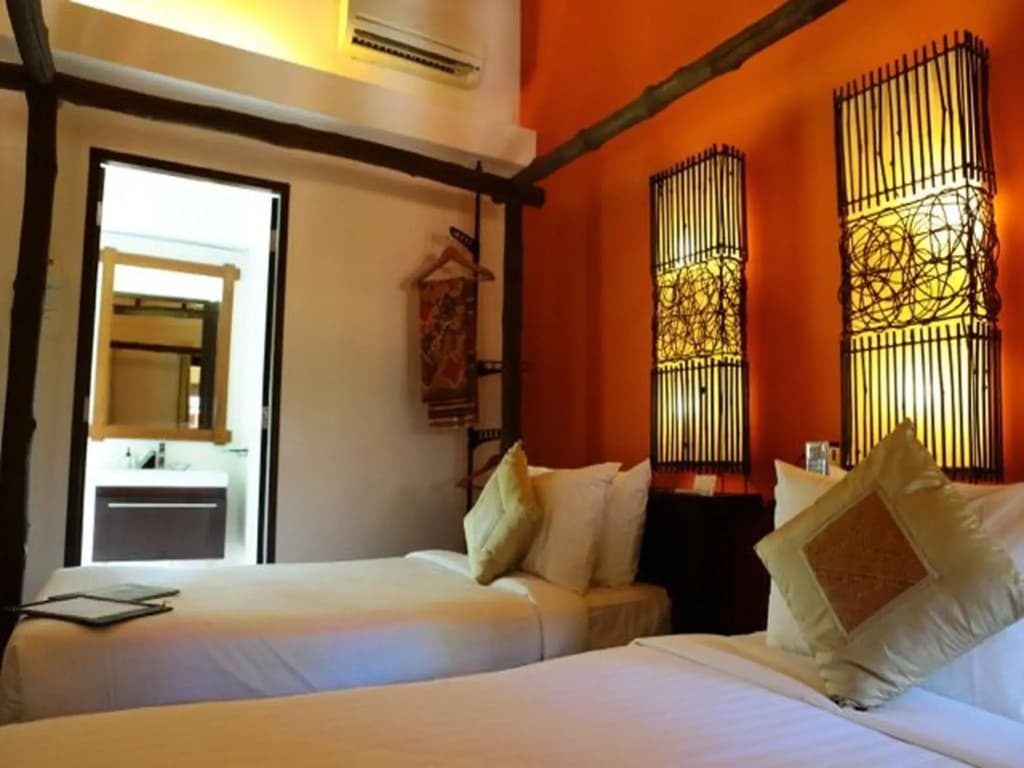 The Village House - photo 22