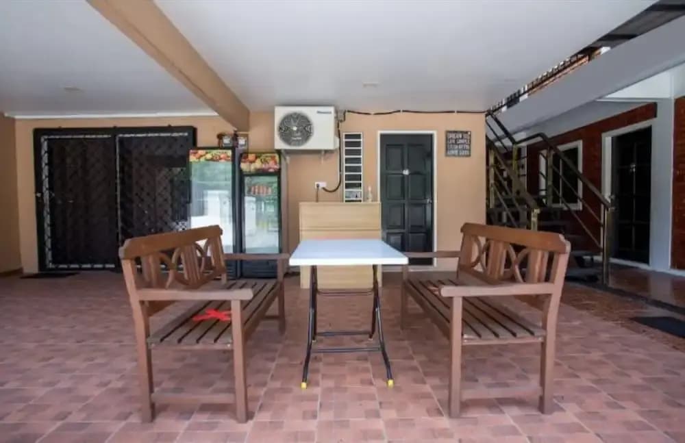 OYO 91257 Classic Homestay Keningau - photo 1