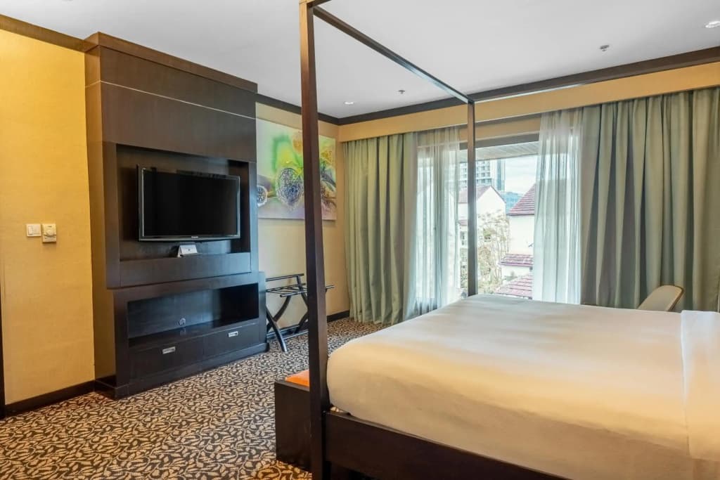 MiCasa All Suite Hotel - photo 1