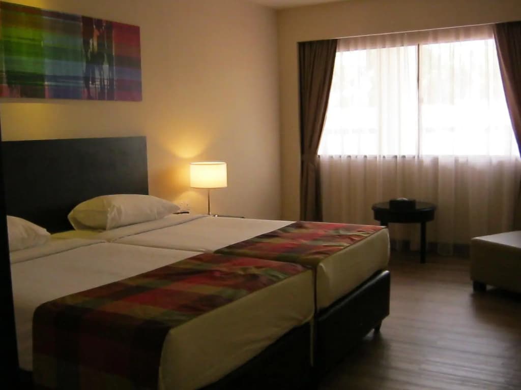 Grand Dormani Rajah Court Hotel - photo 5
