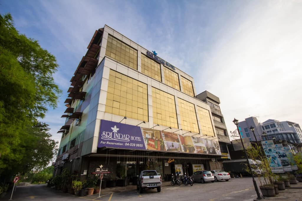 Sri Indar Hotel - photo 1