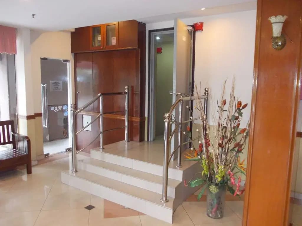 Hotel Sri Sutra - Bandar Puchong Utama - photo 10