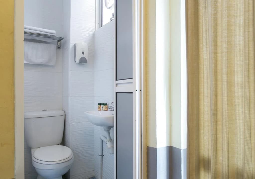SS City Hotel - photo 7