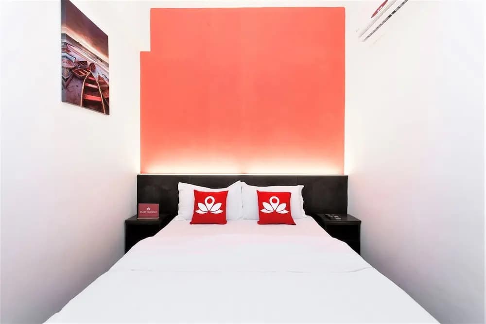 ZEN Rooms Basic Near KTM Sentul - photo 19