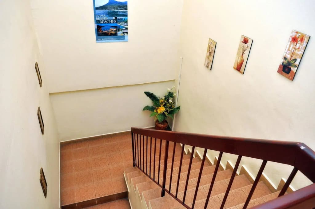 King's Hotel Kuantan - photo 10