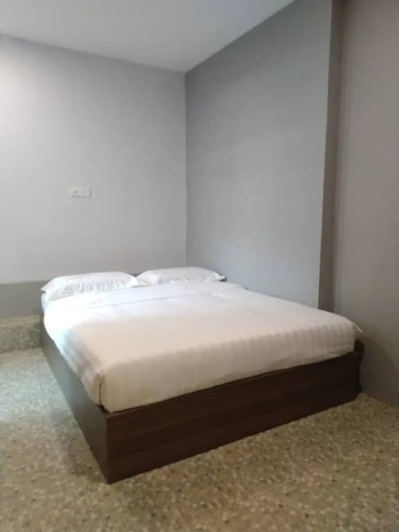 Lot 52 Hostel - photo 7